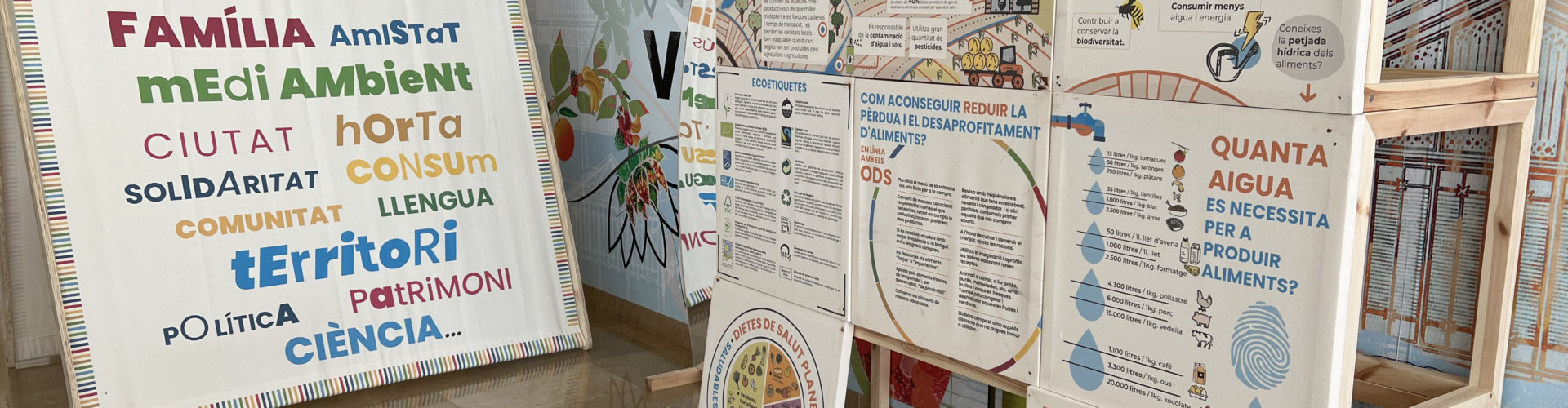 El Mercat Municipal acull l’exposició “Com mengem”