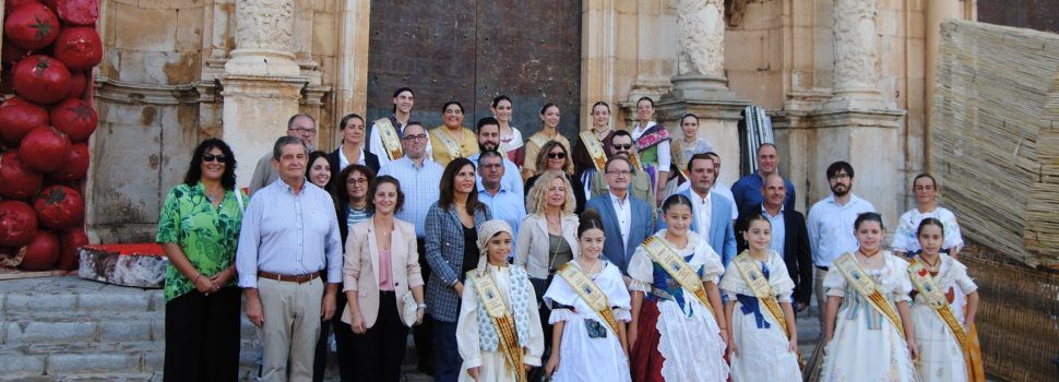 Alcalà de Xivert inaugura la VIII Fira de la Tomata de Penjar