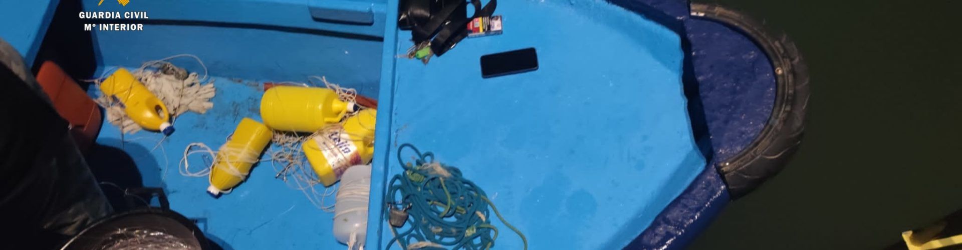 El SEPRONA interviene un kilómetro de palangre a lo largo de la costa de Alcanar