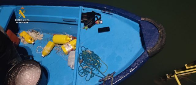 El SEPRONA interviene un kilómetro de palangre a lo largo de la costa de Alcanar