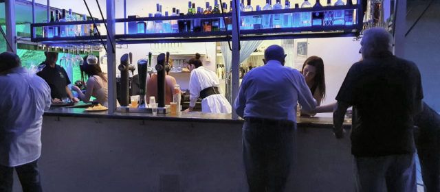 El port de Vinaròs estrena “xiringuito”
