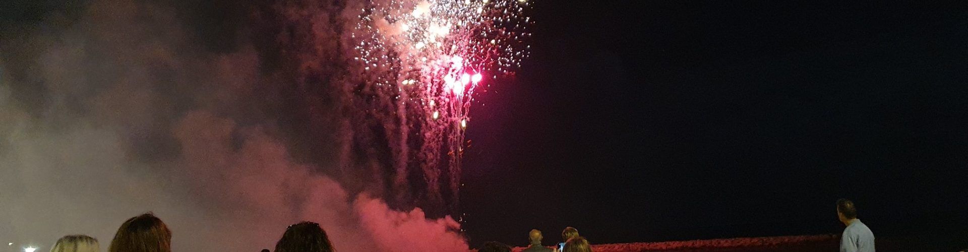 Castell de focs a Rossell i Vinaròs pel 9 d’octubre