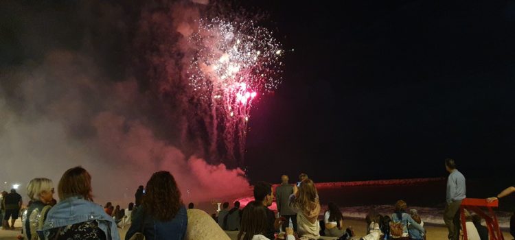 Castell de focs a Rossell i Vinaròs pel 9 d’octubre