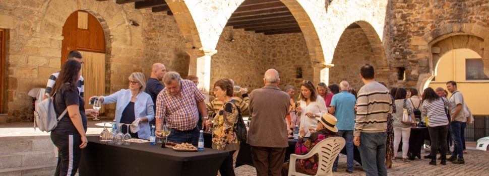 Benassal gaudeix amb un taller agroalimentari i un tast de vins i aperitius de proximitat