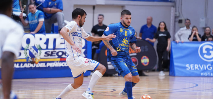 El Servigroup Peñíscola golea a O Parrulo 9-2 y sigue líder de Segunda