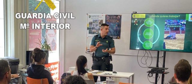 La Guardia Civil de Castellón reanuda el Plan Director en los Colegios e Institutos de la provincia