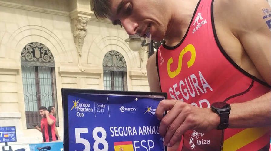 Guillem Segura, sense sort en la Copa d’Europa de Triatló sprint a Ceuta
