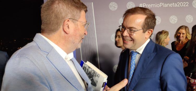 Trobada amb Javier Sierra, recordant vinculacions amb Vinaròs