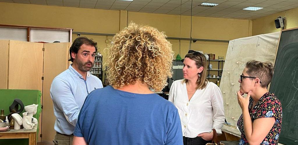 Mercedes García (PP):”L’Escola d’Art víctima de la deixadesa i els enganys d’Alsina”
