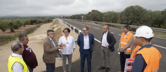 José Martí destaca la millora de les carreteres de la Pobla de Benifassà i Rossell com un pas més en la lluita contra la despoblació