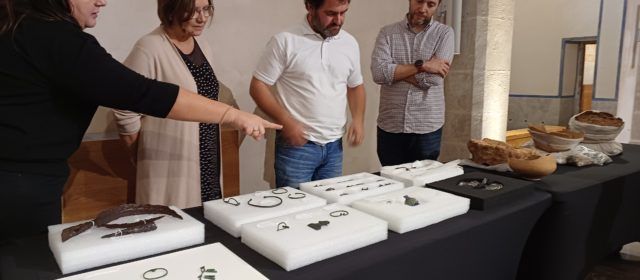 Benicarló descobreix 35 nous enterraments a la necròpolis ibera del Puig de la Nau