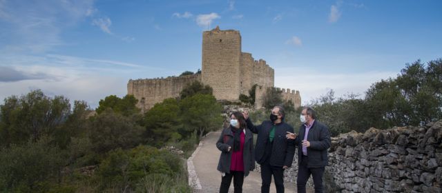 L’alcalde de Santa Magdalena aplaudeix la millora de l’accés al Castell per part de Diputació