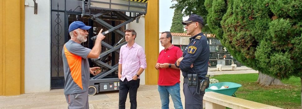 La Brigada d’Obres i Serveis posa a punt el Cementeri de Benicarló per a Tots Sants