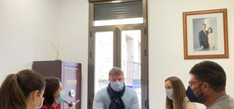 El Ayuntamiento de Sant Jordi aprueba las ayudas por nacimientos o adopciones en el pueblo
