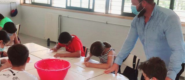 El Ayuntamiento de Sant Jordi pagará a todas las familias el coste del material escolar no incluido en Xarxa Llibres