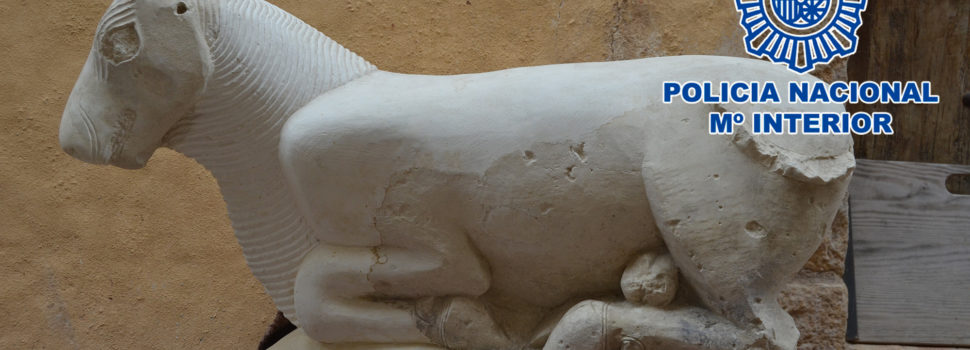 La Policía Nacional recupera una escultura de origen íbero fechada entre el siglo IV y V a.C.