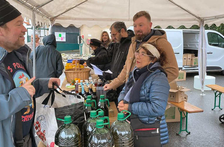 El Ayuntamiento de Sant Jordi promociona los productos autóctonos en la feria francesa ‘Le Marché Au Gras’ 
