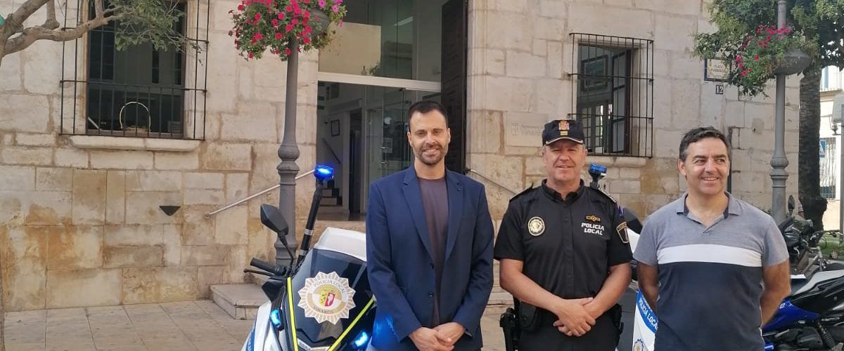 La Policia Local de Vinaròs adquireix dues motocicletes elèctriques