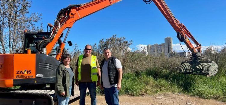 L’Ajuntament de Peníscola inicia les tasques de neteja a fons i dragatge en la séquia Sangonera i séquia del Rei