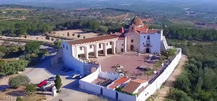 VOX denuncia que la zona de la ermita de Vinaròs está abandonada