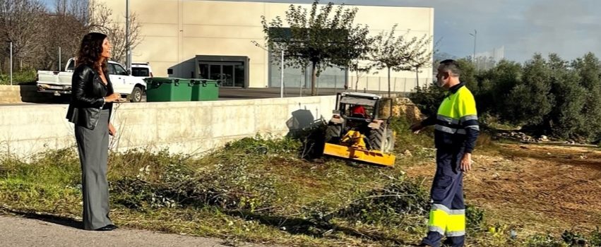 El Ayuntamiento de Canet Lo Roig adquiere un solar  para aparcamiento de coches al aire libre