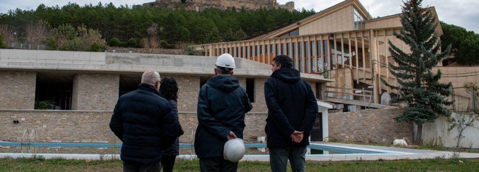 Visita a les obres de les noves aules del col·legi de Morella