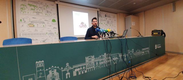 Vídeo: Albella presenta la Fira Lluís Santapau i replica al PP