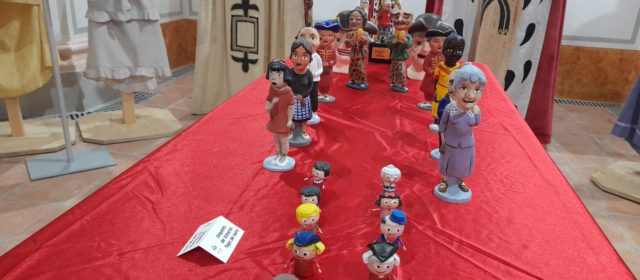 Exposició “Xicoteta gran mostra” dels Nanos i Gegants