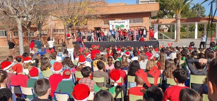 Cantada de nadales al col·legi Assumpció