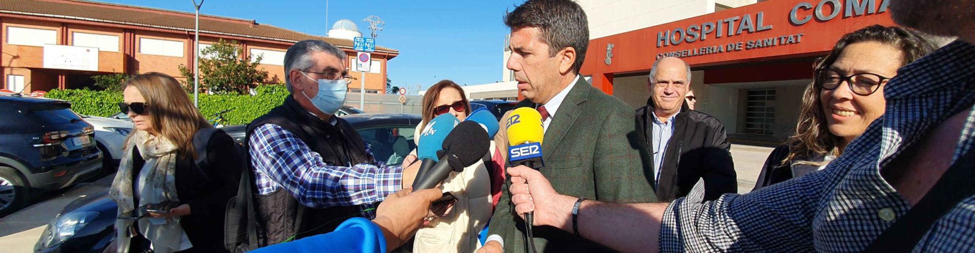 Vídeo: Visita a l’Hospital de Vinaròs del president del PP Comunitat Valenciana Carlos Mazón