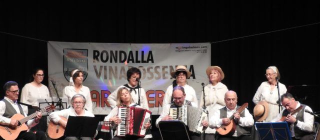 La rondalla Mar i Terra celebra el Nadal amb nou concert