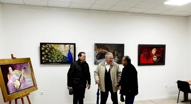 Los vecinos de Canet Lo Roig participan masivamente en la jornada de puertas abiertas del Ayuntamiento