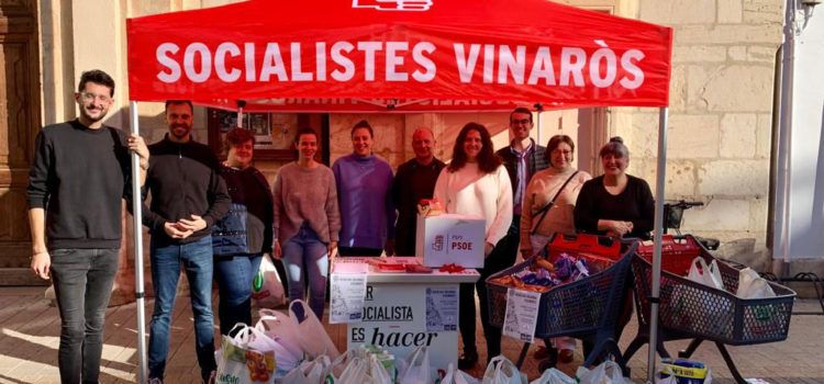 Els Joves Socialistes Vinaròs fan una recollida solidària d’aliments