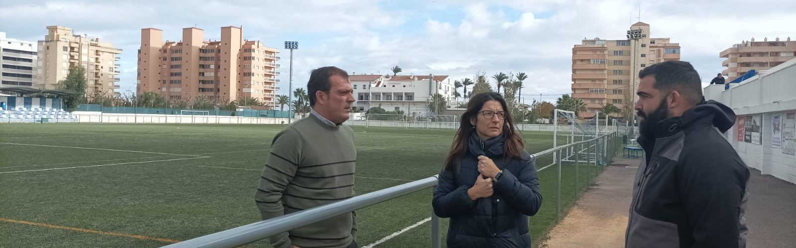 L’Ajuntament de Peníscola renova els focus del camp de futbol amb tecnologia led