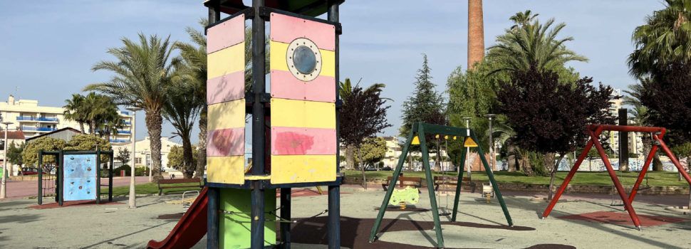 L’Ajuntament treu a licitació la renovació del parc infantil de la plaça d’Espanya
