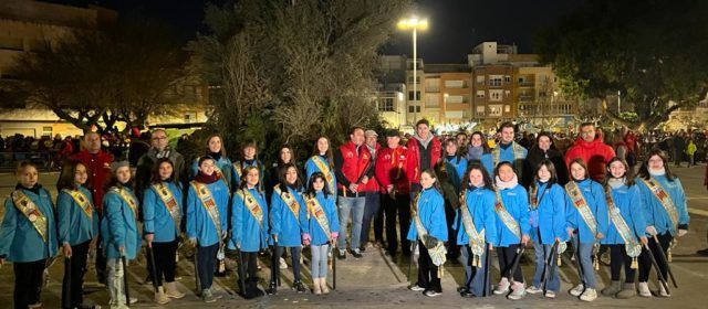 Peñíscola acoge el desfile de caballerías y enciende la hoguera de Sant Antoni