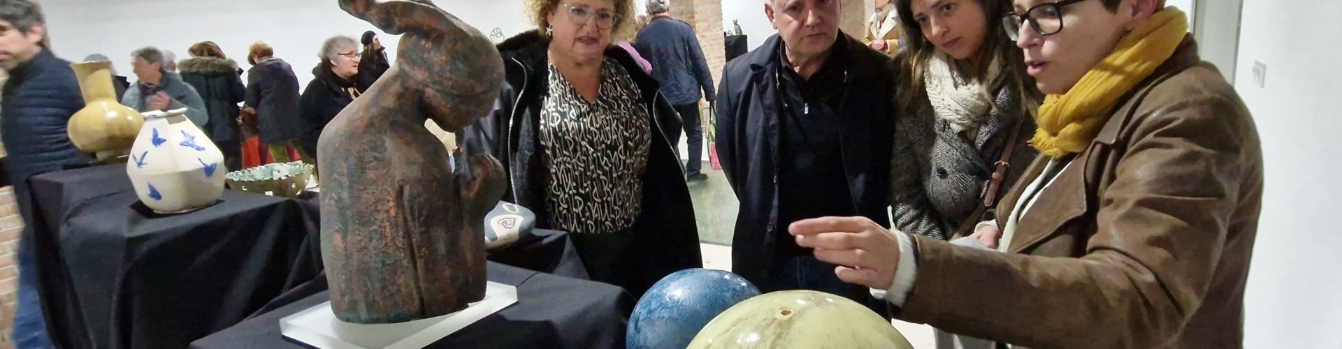 Vídeo i fotos de l’exposició “Cristal·litzacions” de l’Escola d’Art de Vinaròs