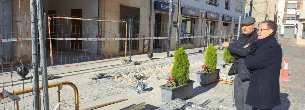 L’Ajuntament d’Alcalà-Alcossebre millora la xarxa de sanejament en la plaça de l’Església i pas inferior de la via de tren