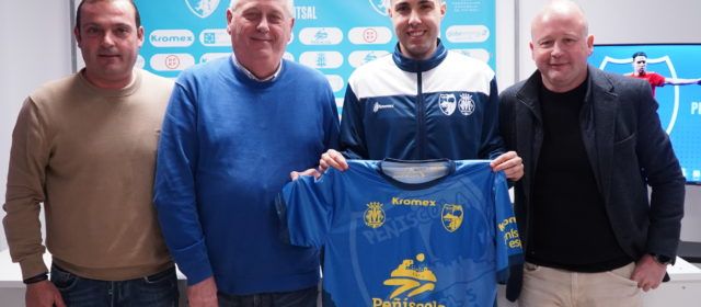 Jesús Aicardo, presentado como nuevo jugador del Servigroup Peñíscola