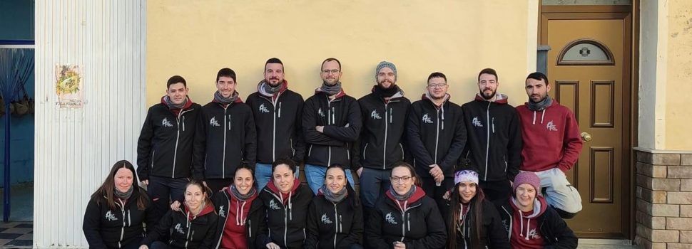 La Majoralia de Sant Antoni i el veïnat de Vilafranca s’uneixen per obtindre troncs donats per masovers