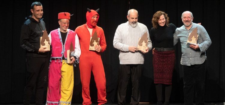 Vilafranca ret homenatge als actors de La Vida pels seus 40 anys sobre l’escenari