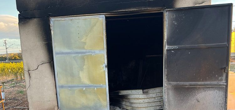 AVA-ASAJA denuncia una escalada de los robos: asaltan y queman una caseta de campo en Vinaròs