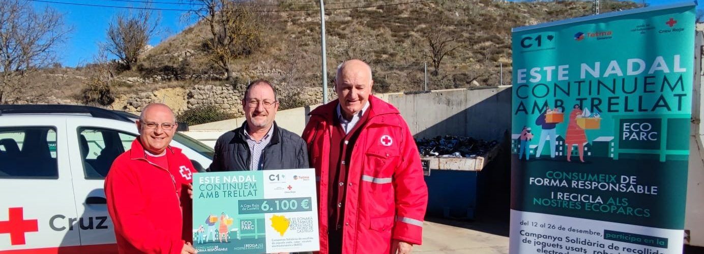 L’alcalde de Santa Magdalena i president del Consorci de Residus C1 rep el reconeixement de Creu Roja