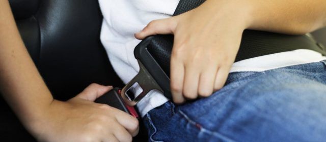 La Policia Local d’Ulldecona inicia una campanya informativa sobre l’ús dels cinturons i els dispositius de retenció infantil