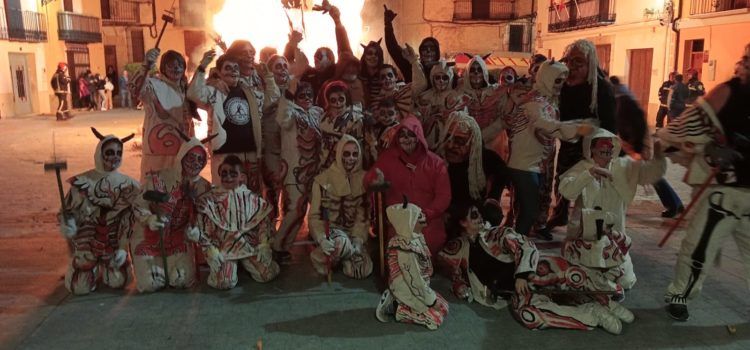 Vídeo i fotos: Sant Antoni a Sant Jordi amb Ball de Dimonis de Vinaròs