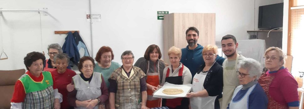La Pobla de Benifassà fa 640 pastissets per a la festa de Sant Antoni 2023