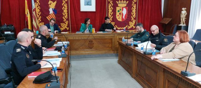 Vinaròs celebra la Junta de Seguretat Local amb motiu de la celebració del Carnaval 2023