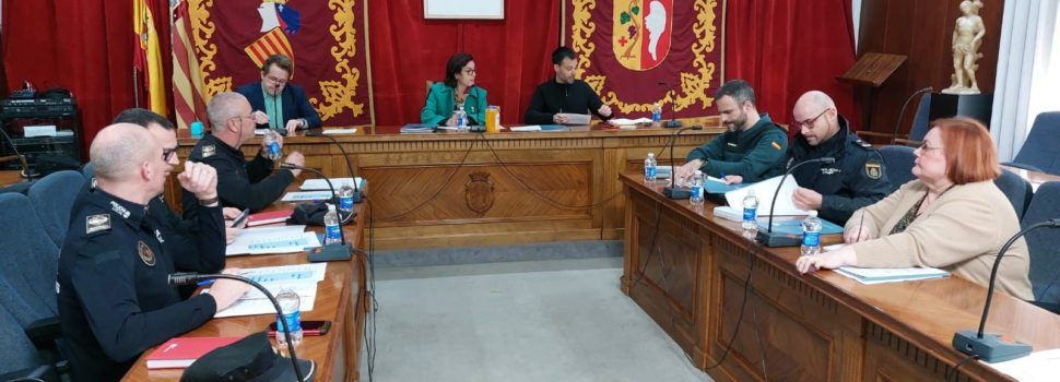 Vinaròs celebra la Junta de Seguretat Local amb motiu de la celebració del Carnaval 2023