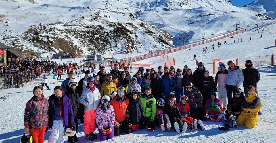 L’IES Joan Coromines de Benicarló esquía a Boí Taüll