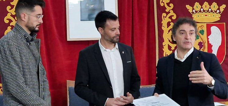 Vinaròs rep la distinció Municipi d’Excel·lència Turística